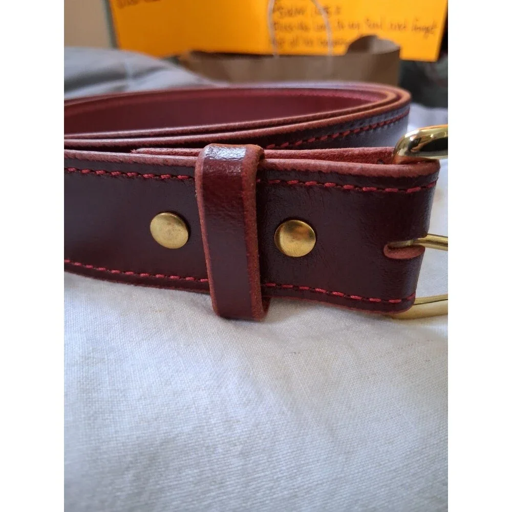 Forrest Hill Amish Made Leather Men's Red  Belt Size 40 1.75in Adjustable Buckle